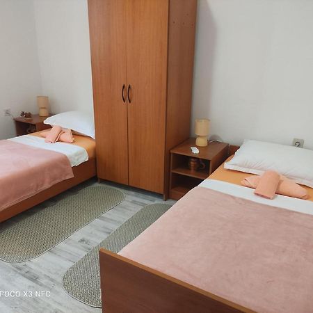 Apartmani Lana شيبينيك المظهر الخارجي الصورة